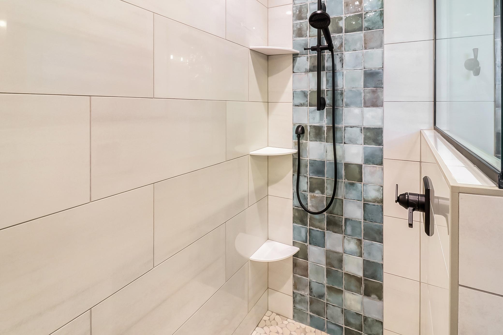 Primary bath 2