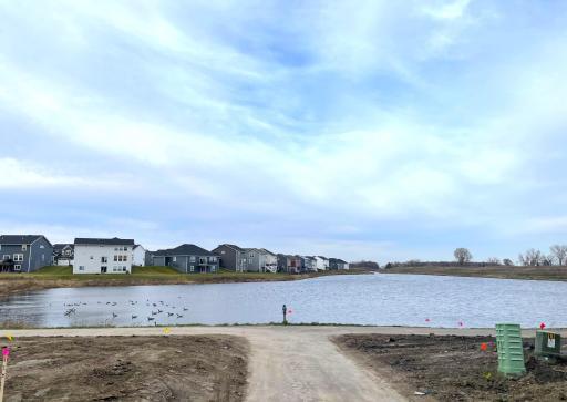 There are walking trails that are interconnected throughout all of Watermark community.