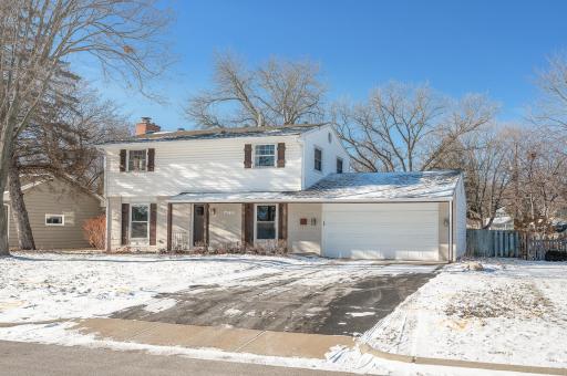 6212 Chowen Avenue S, Edina, MN 55410