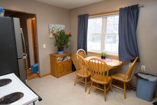 kit dinette area.jpg