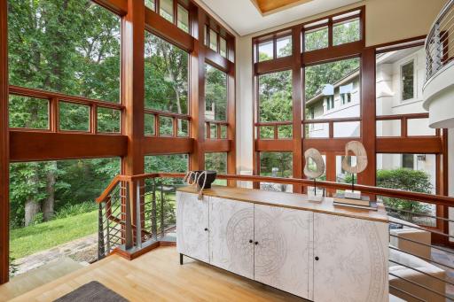 10 Windy Ridge Place, Mendota, MN 55150