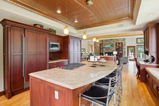 10 Windy Ridge Place, Mendota, MN 55150