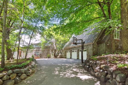 5885 Christmas Lake Road, Excelsior, MN 55331
