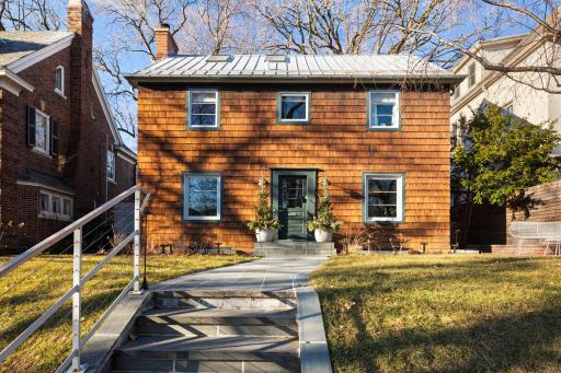 2120 Kenwood Parkway, Minneapolis, MN 55405