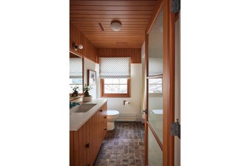 2120 Kenwood Parkway, Minneapolis, MN 55405