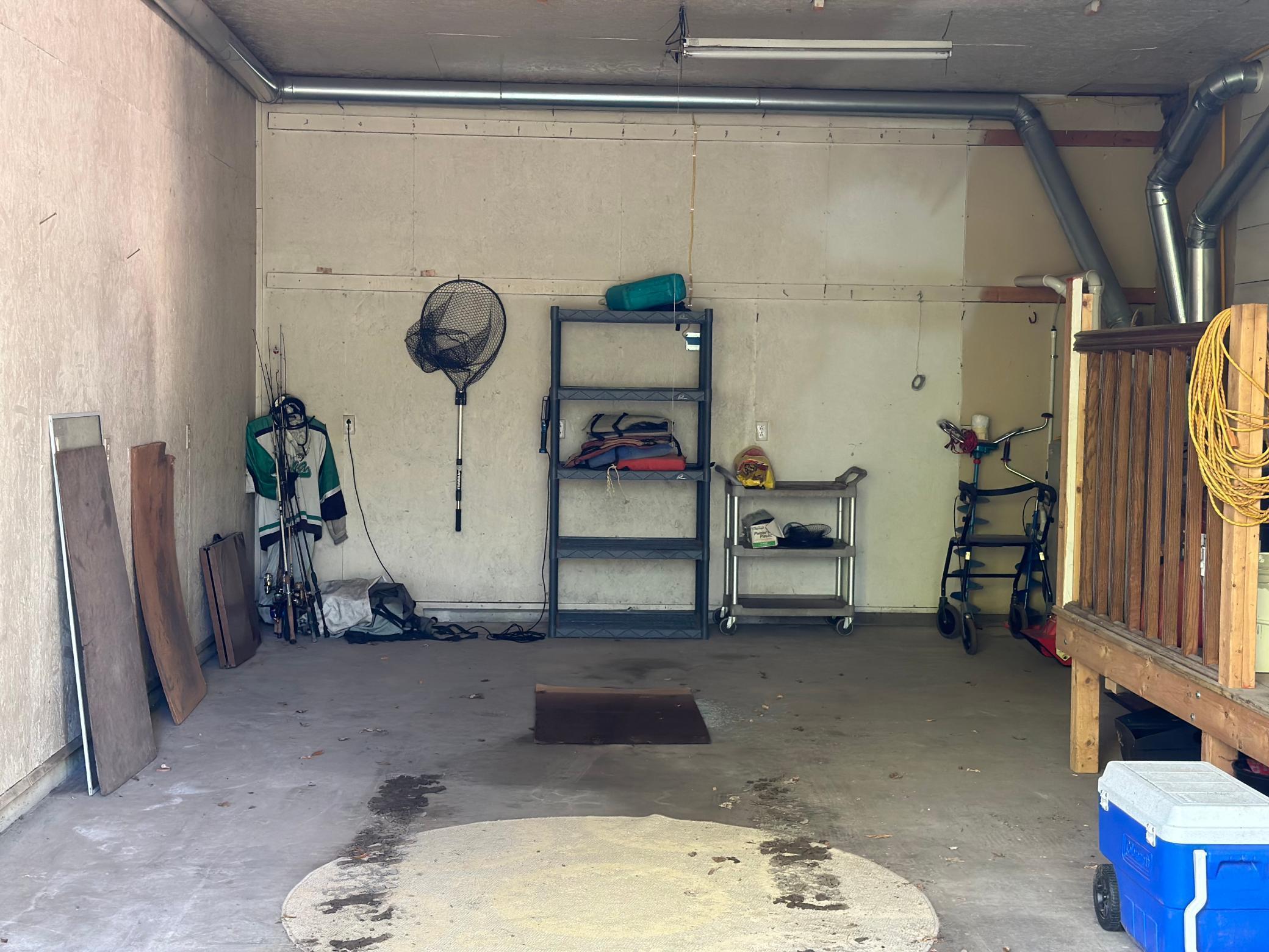 Garage 2.jpg