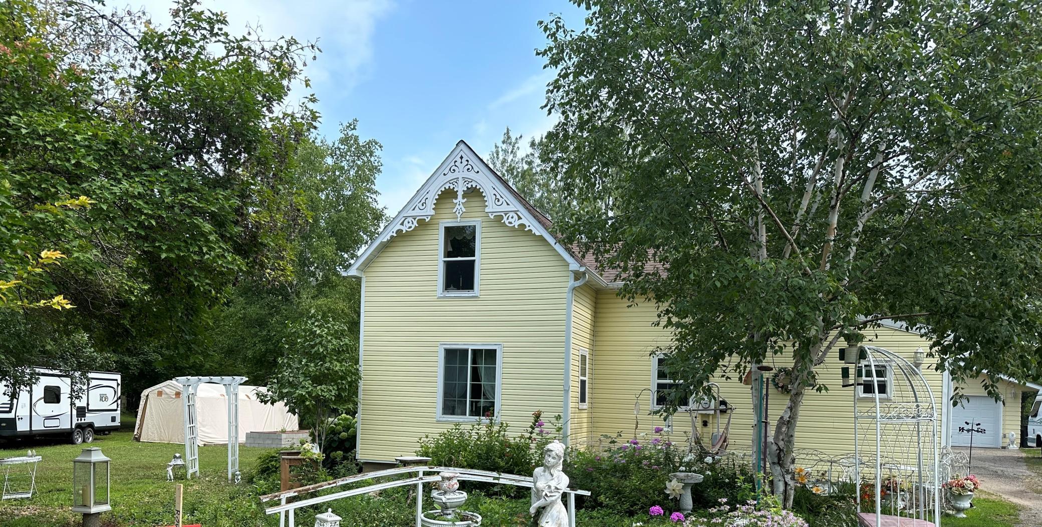Linden Lane.jpg