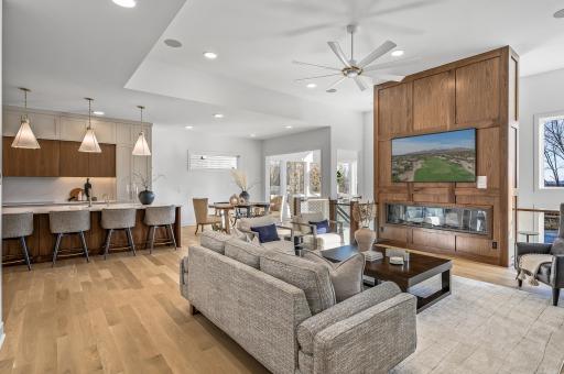 733 Ensconced Way, Chaska, MN 55318