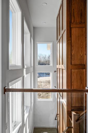 733 Ensconced Way, Chaska, MN 55318