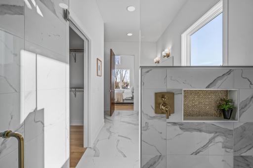 733 Ensconced Way, Chaska, MN 55318