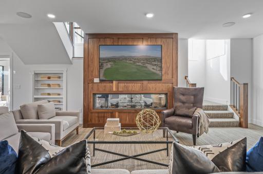 733 Ensconced Way, Chaska, MN 55318