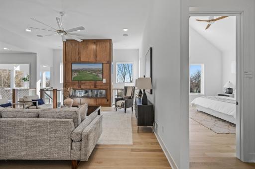 733 Ensconced Way, Chaska, MN 55318