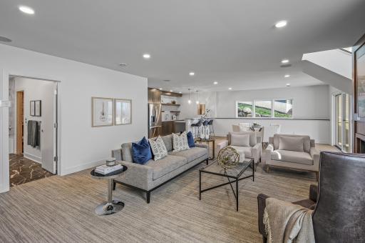 733 Ensconced Way, Chaska, MN 55318
