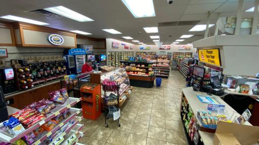 1408 Oxford Street, Worthington, MN 56187