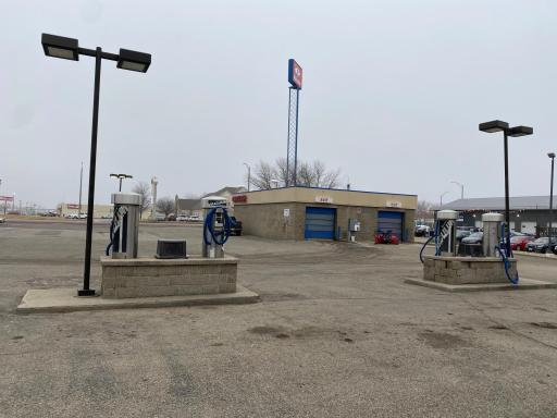 1408 Oxford Street, Worthington, MN 56187