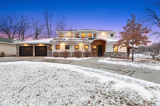 1300 Bluebill Bay Road, Burnsville, MN 55306