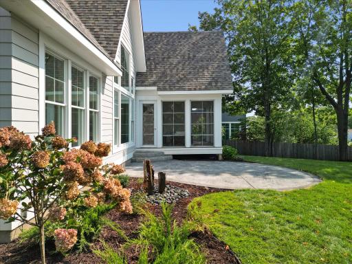 126 Benton Avenue, Wayzata, MN 55391