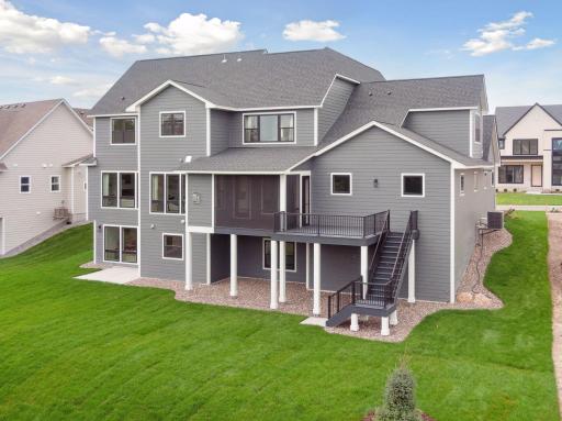 16765 46th Avenue N, Minneapolis, MN 55446