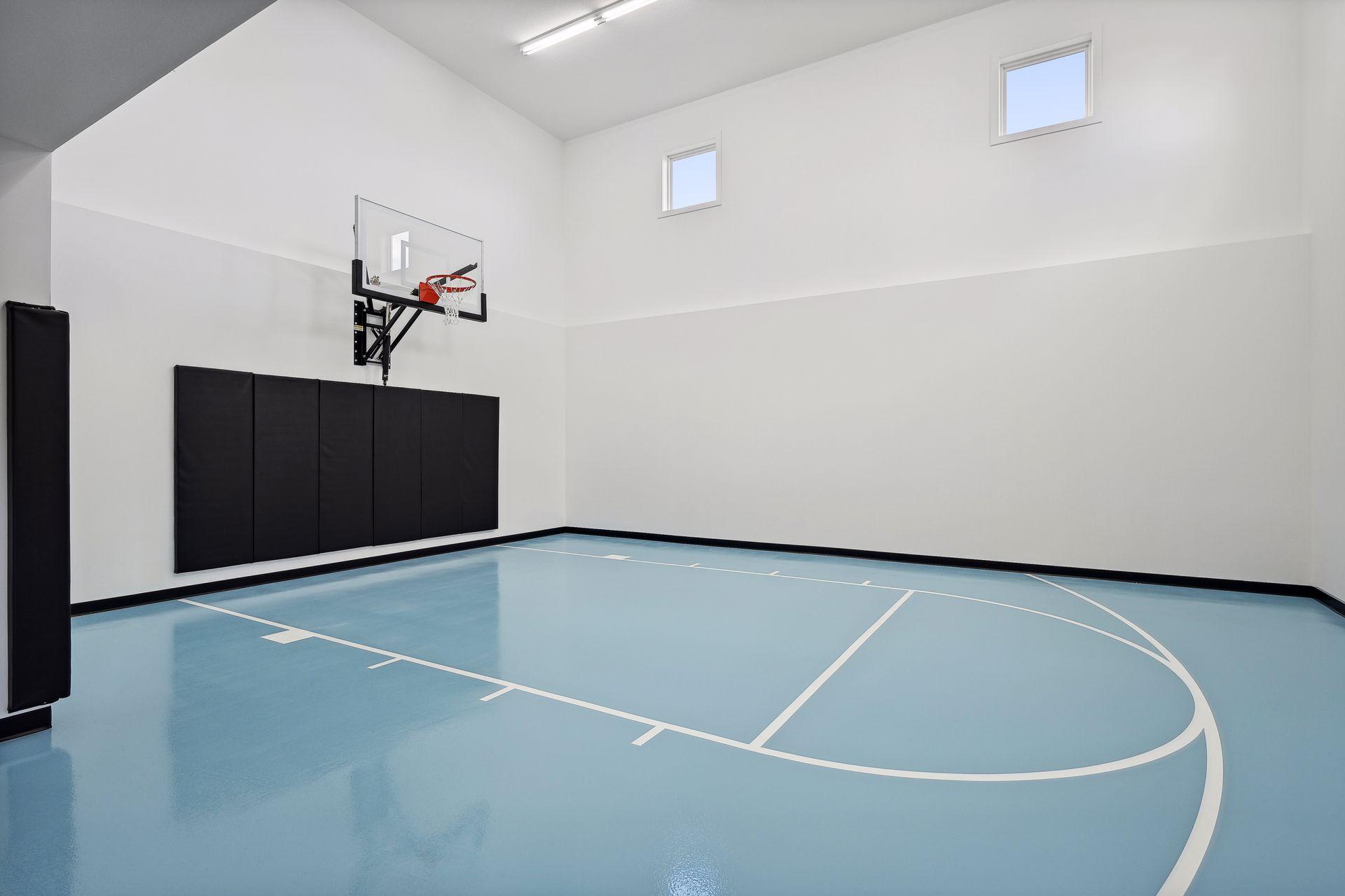 Indoor court 2