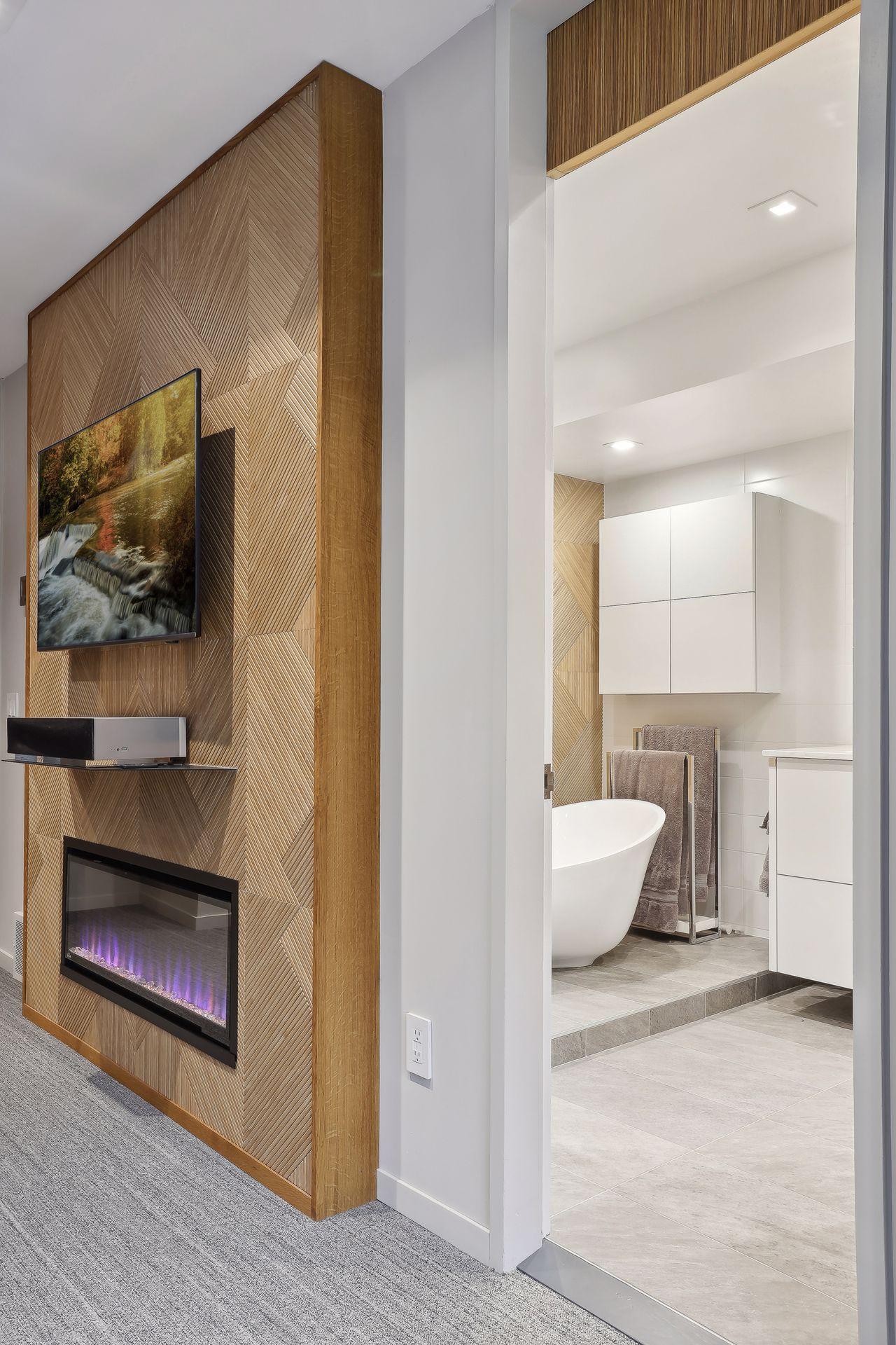 Porcelanosa custom tile