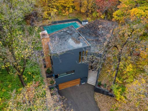 7128 Gleason Road, Edina, MN 55439