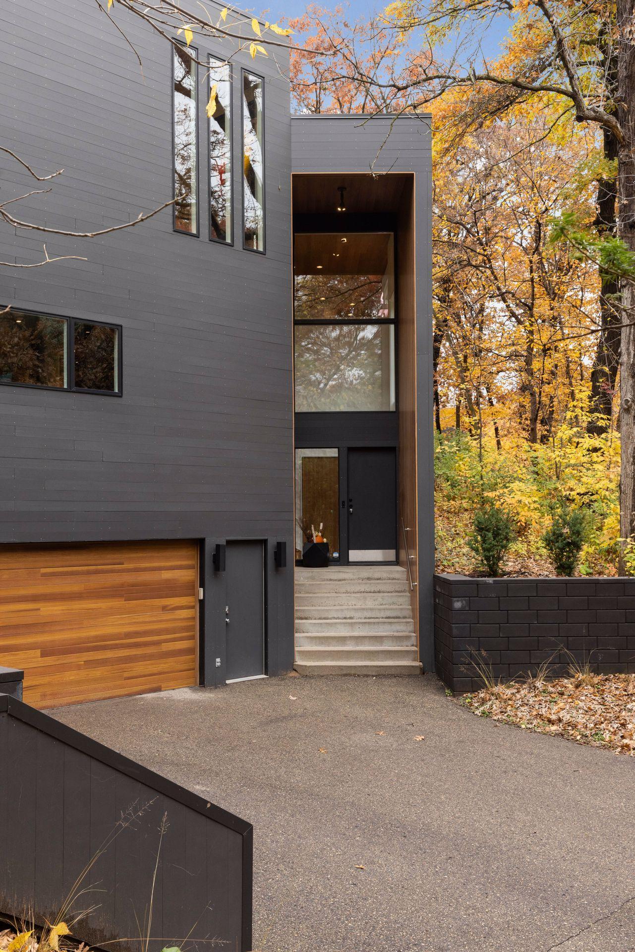 A home in the woods in the middle of Edina