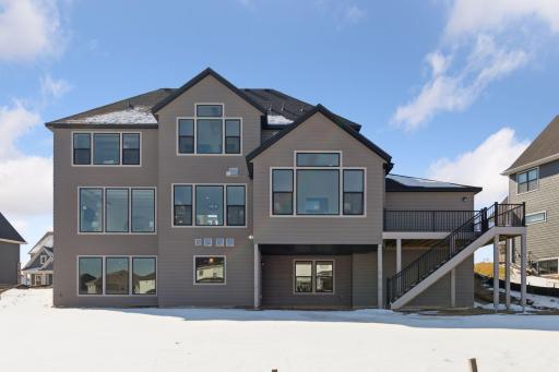 17020 46th Avenue N, Plymouth, MN 55446