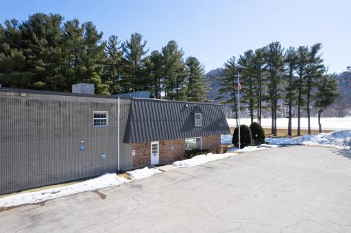 2101 S Highway 61, Lake City, MN 55041