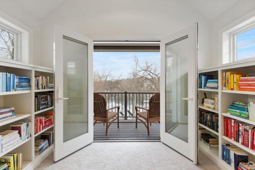 3053 Lake Shore Boulevard, Wayzata, MN 55391