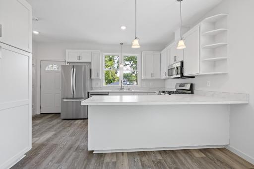 2950 Queen Avenue N, Minneapolis, MN 55411