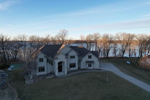 118 East Bay Drive, Madison Lake, MN 56063