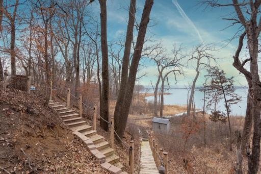 118 East Bay Drive, Madison Lake, MN 56063