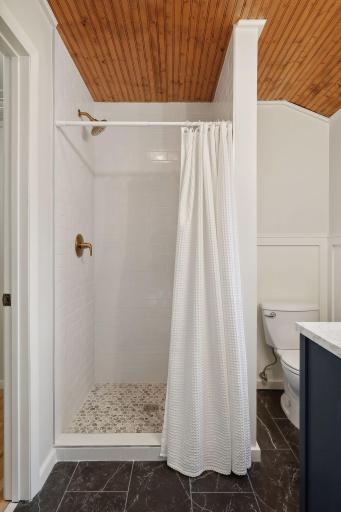 This bathroom was just reconstructed by a licensed contractor to take full advantage of the space