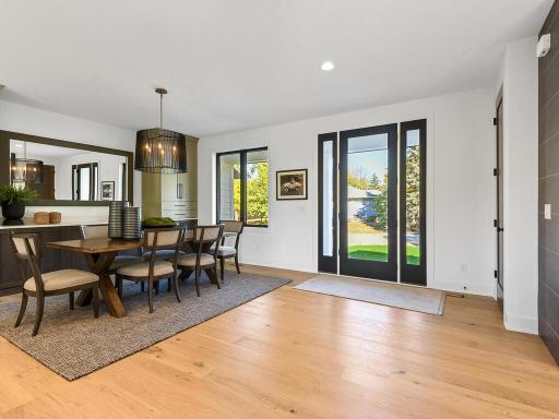 5237 Danens Drive, Edina, MN 55439