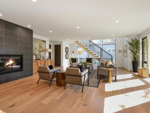 5237 Danens Drive, Edina, MN 55439