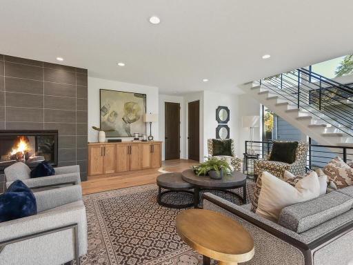 5237 Danens Drive, Edina, MN 55439