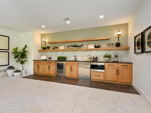 5237 Danens Drive, Edina, MN 55439
