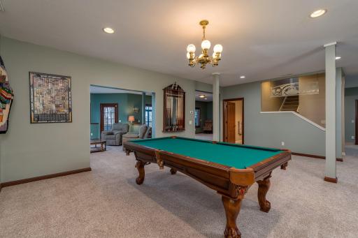 236 Woodhill Court, Mankato, MN 56001