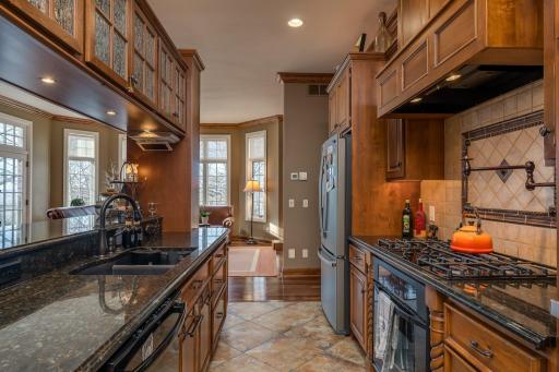 236 Woodhill Court, Mankato, MN 56001