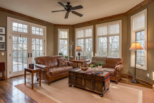 236 Woodhill Court, Mankato, MN 56001