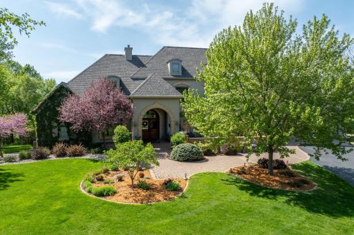 236 Woodhill Court, Mankato, MN 56001