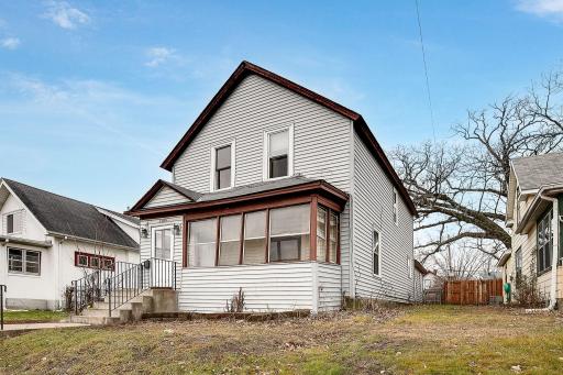 1-web-or-mls-3105-N-Morgan-Ave-Select12-001.jpg