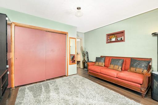 25 Winter Street, Saint Paul, MN 55103