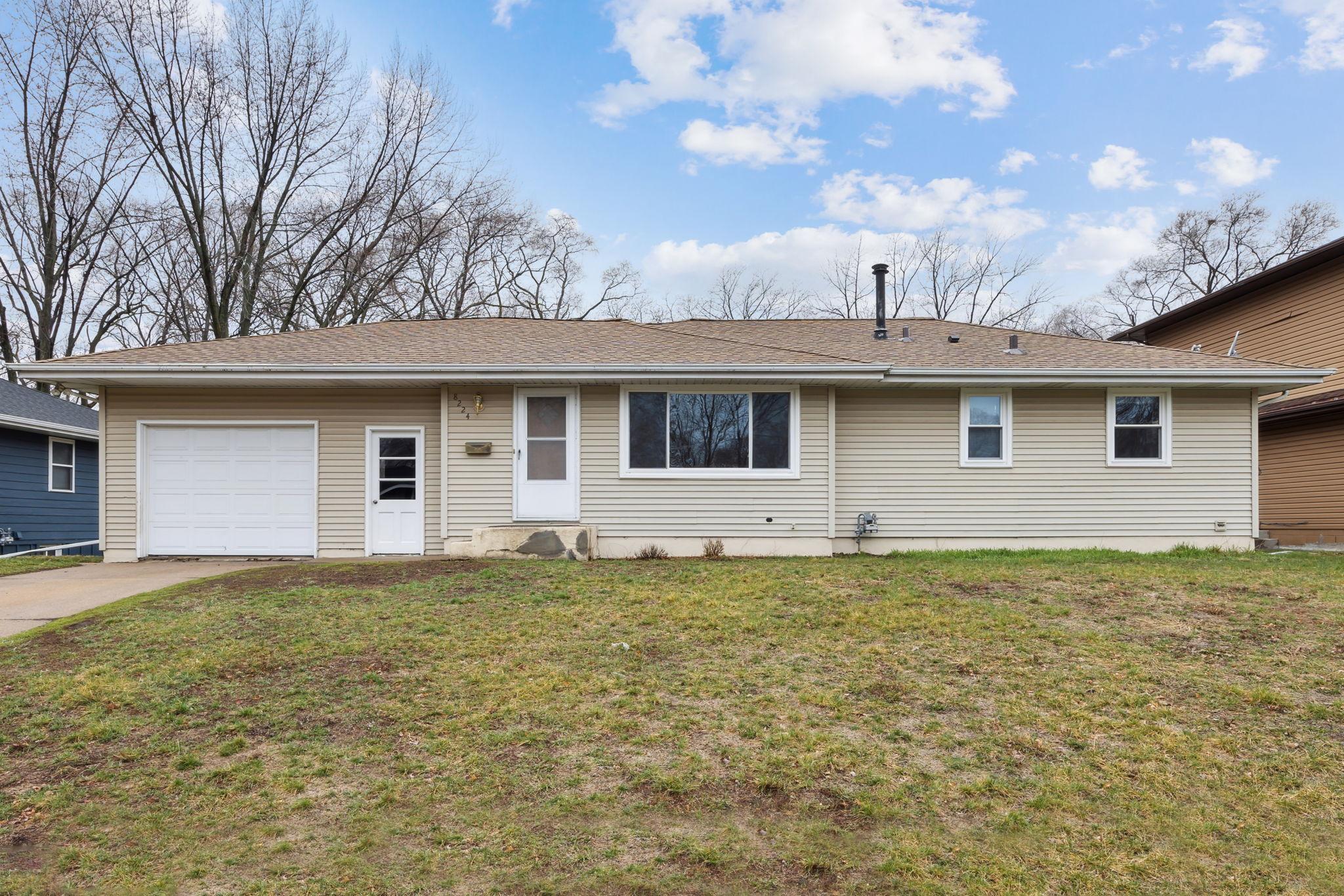 8224 14th Ave S 1-web-or-mls-01_Exterior.jpg