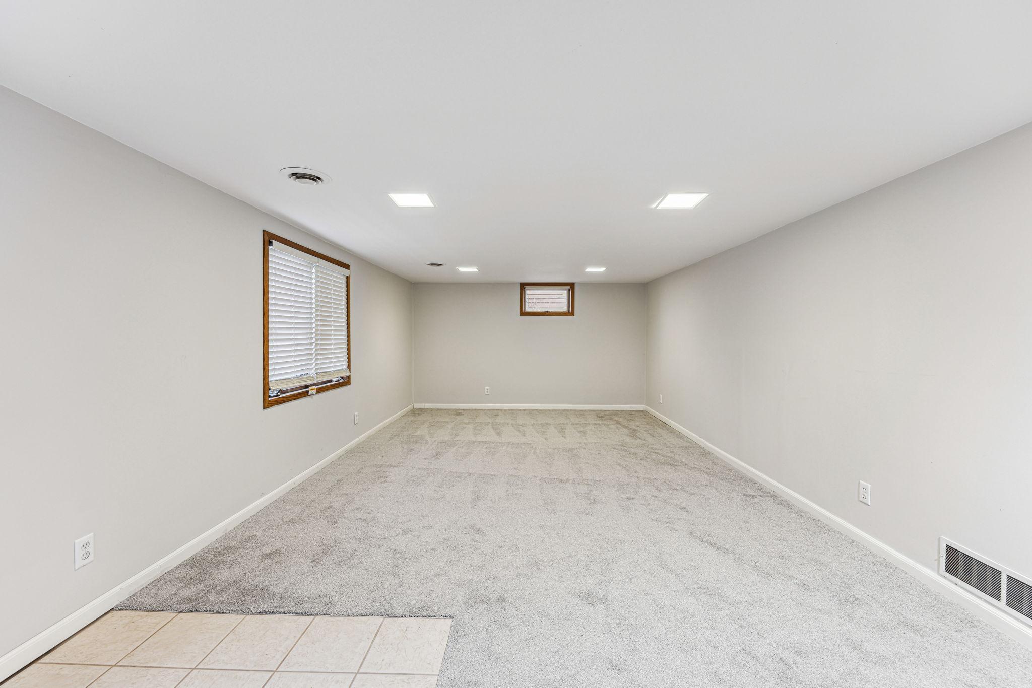 8224 14th Ave S 21-web-or-mls-21_Interior.jpg