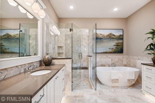 1220 Greenway Pass, Golden Valley, MN 55427