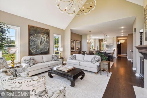 1220 Greenway Pass, Golden Valley, MN 55427