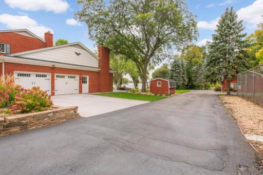 17851 N Diamond Lake Road, Dayton, MN 55327