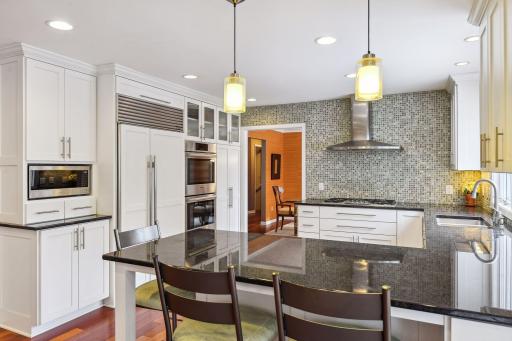 5921 Bonnie Brae Drive, Edina, MN 55439