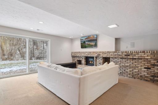 5921 Bonnie Brae Drive, Edina, MN 55439